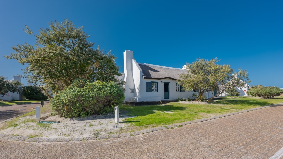 6 Bedroom Property for Sale in Struisbaai Western Cape